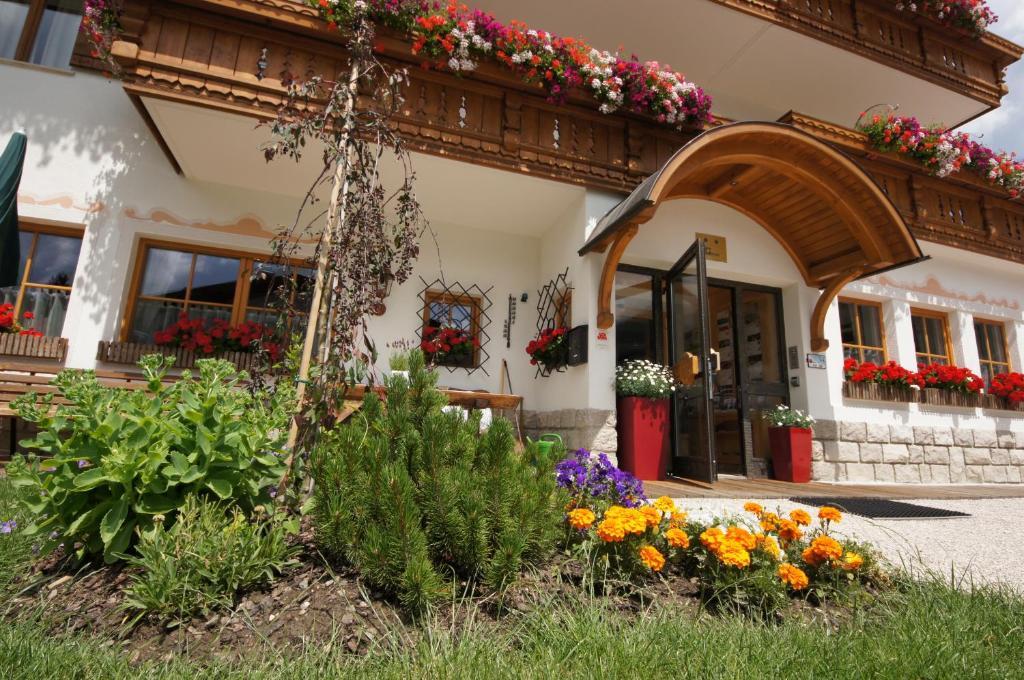 Garni Tofana Hotell Corvara In Badia Eksteriør bilde