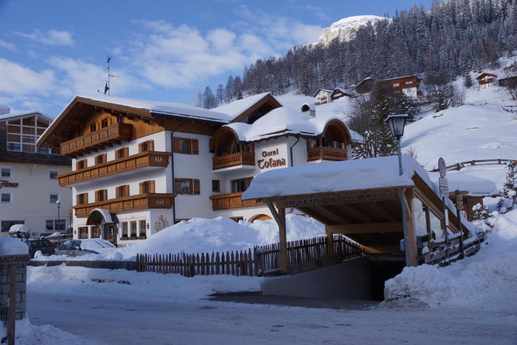 Garni Tofana Hotell Corvara In Badia Eksteriør bilde