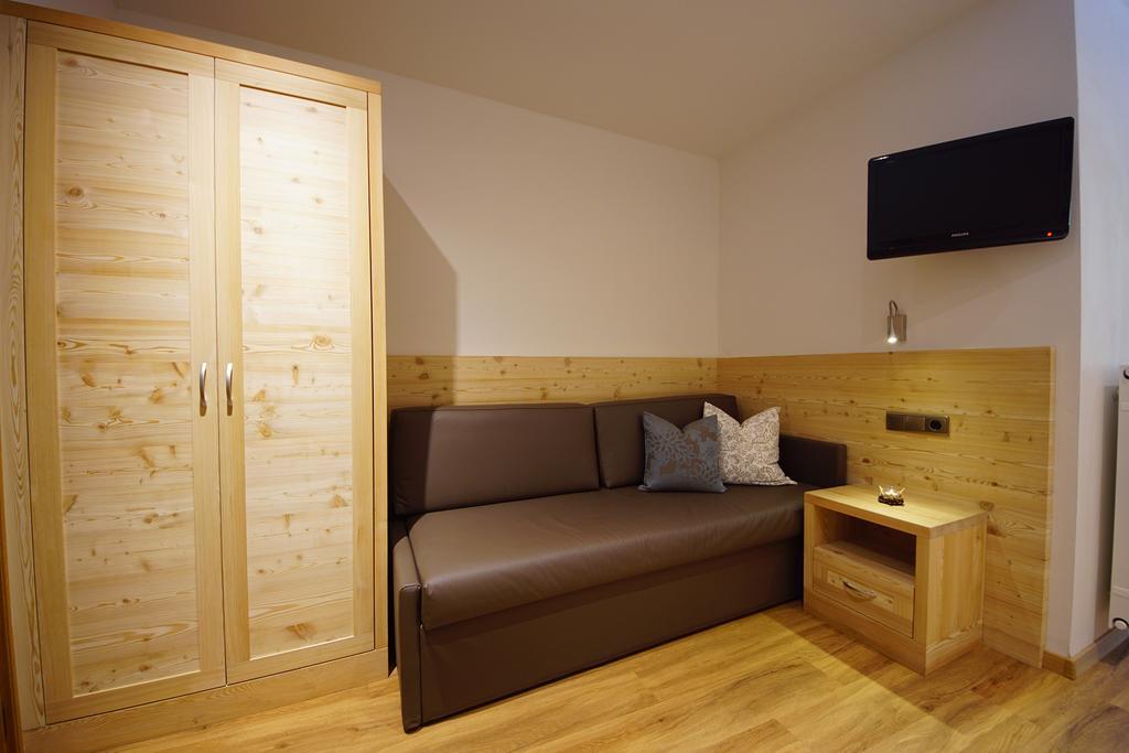 Garni Tofana Hotell Corvara In Badia Eksteriør bilde