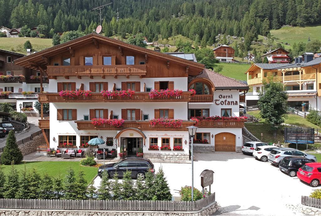 Garni Tofana Hotell Corvara In Badia Eksteriør bilde
